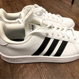 Adidas Grand Court Base shoes 8.5 white black